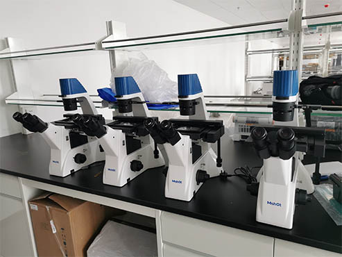 安徽医科大学第一附属医院倒置显微镜.jpg 安徽医科大学第一附属医院倒置显微镜.jpg