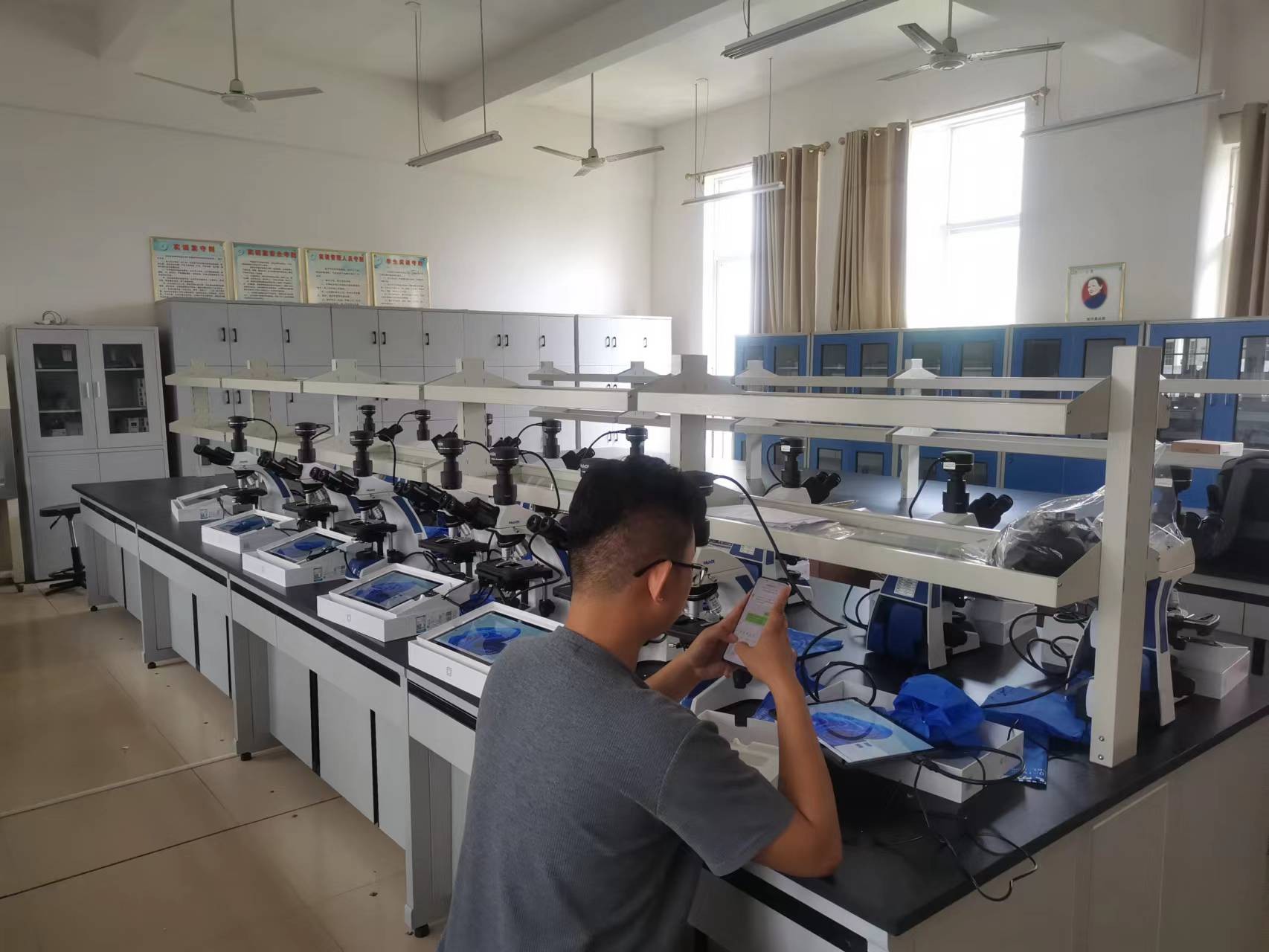 图片5.jpg 图片5.jpg