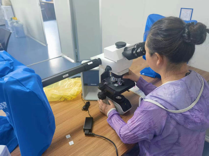 五人共览.jpg 五人共览.jpg